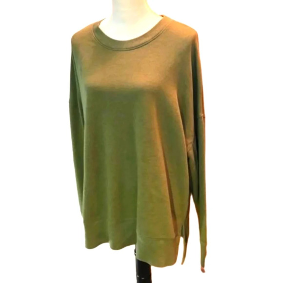 Time & Tru Olive Soft Sweatshirt Hi-Lo Hem Long Sleeve Women Size 22 - Picture 1 of 9